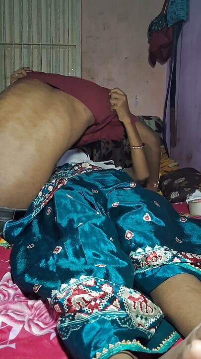 Desi bhabhi ka romance wela sexy video mms