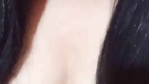 Я расскажу свою возбужденную историю в сауне с моим другом, делают ножницы и занимаются лесбийским сексом.