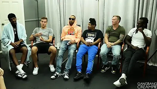 Jackie Hoff ist zurück und will mehr schwanz - interview 374 - gangbangcreampie