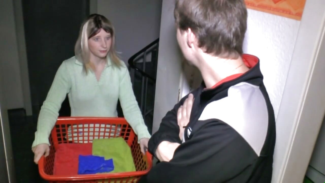The fucking apartment building - Scene #03