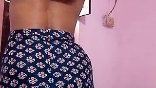 Swetha - обнаженное видео тамильской жены