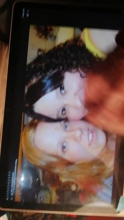 Cum on jenny and friend