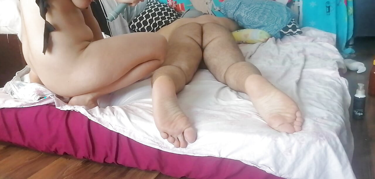 Amateur couple crazy sex in the bedroom.