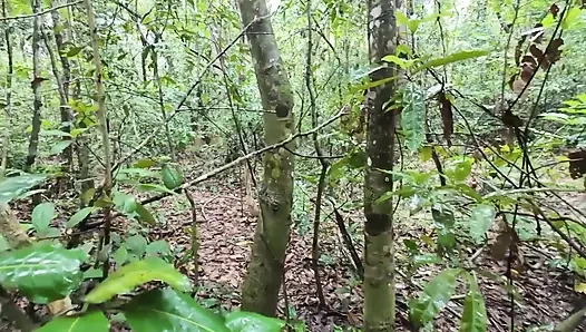 Thai girl walks and brags about picking mushrooms anyway, peeing in the forest Thai Voice