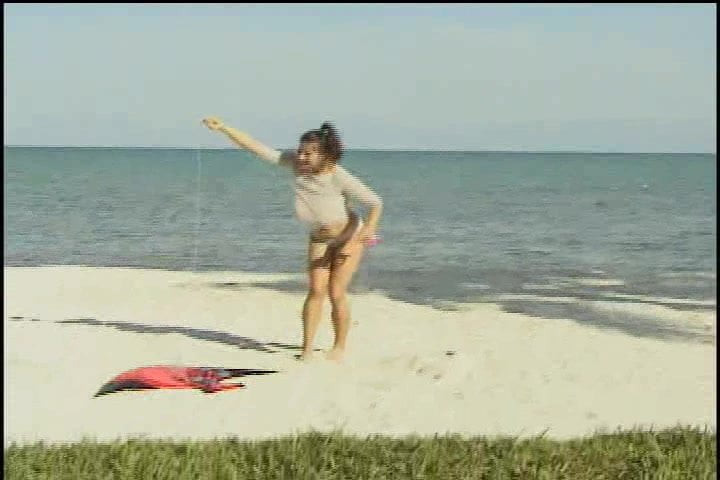 Ogromne sise se igraju