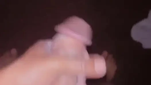 Canlı siktiğim bir kızı düşünüyorum