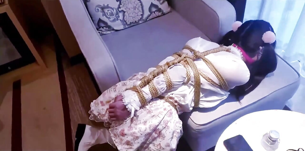 Τοποθέτηση σφιχτής βιβλιοδεσίας ευρωπαϊκού στυλ