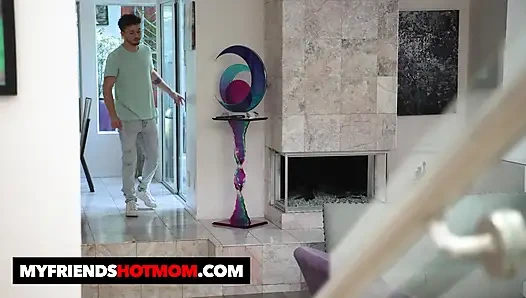 Sexy milf sarah Jessie will schwanz