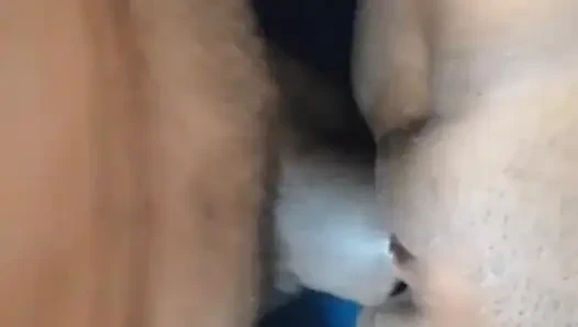 Verdammte enge kleine muschi und sperma auf den körper