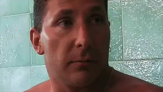 This Slut Washes the Man's Cock Well Before Taking It in the Ass