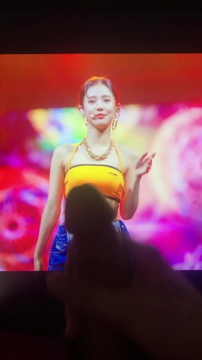 (G)I-DLE Miyeon cum tribute