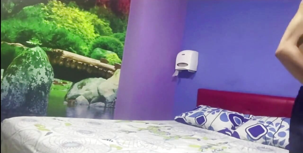 Having Sex in a Gay Hotel with a Heterosexual Man