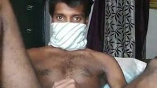 Индийский парень занимается сексом