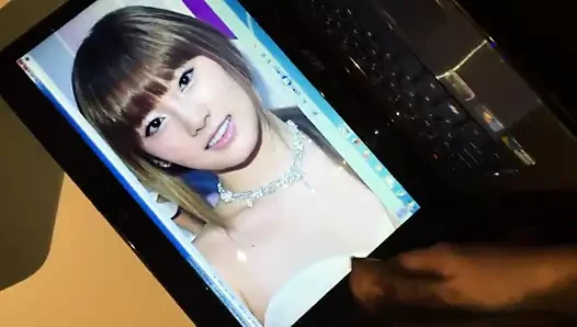 Snsd taeyeon üzerinde Cum (doğum günü haraç)