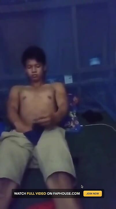 Virgin Sexy Pinoy Twink Boy Masturbation