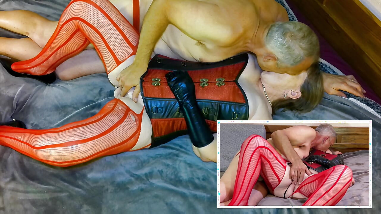 Granny Carmen's Bitchin Bijou Brothell Babe BJ, Pussy Licking & Fucking Orgasms 82023fap