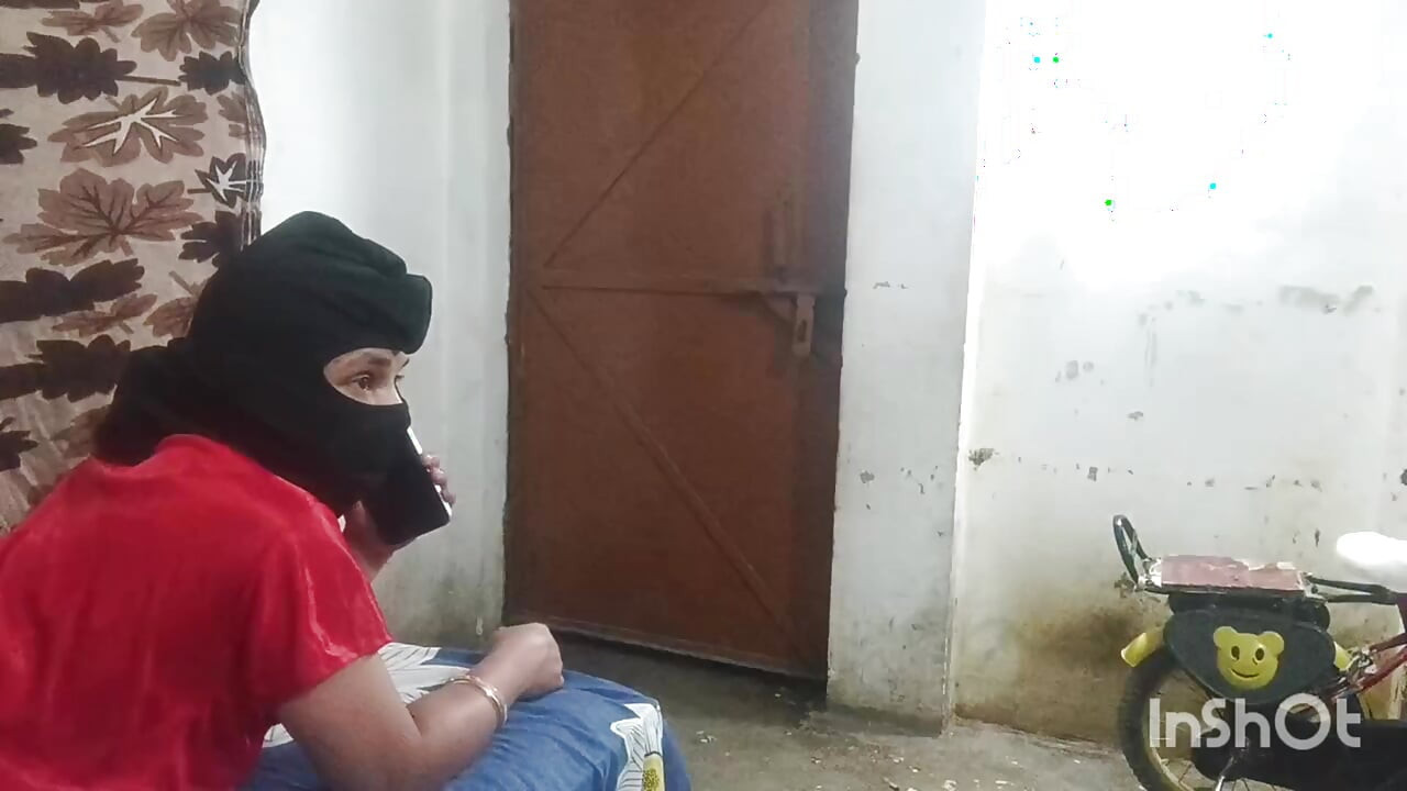 Gas cylinder delivery boy make fun