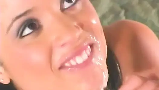 Сладкую киску латины вылизали и отдолбили