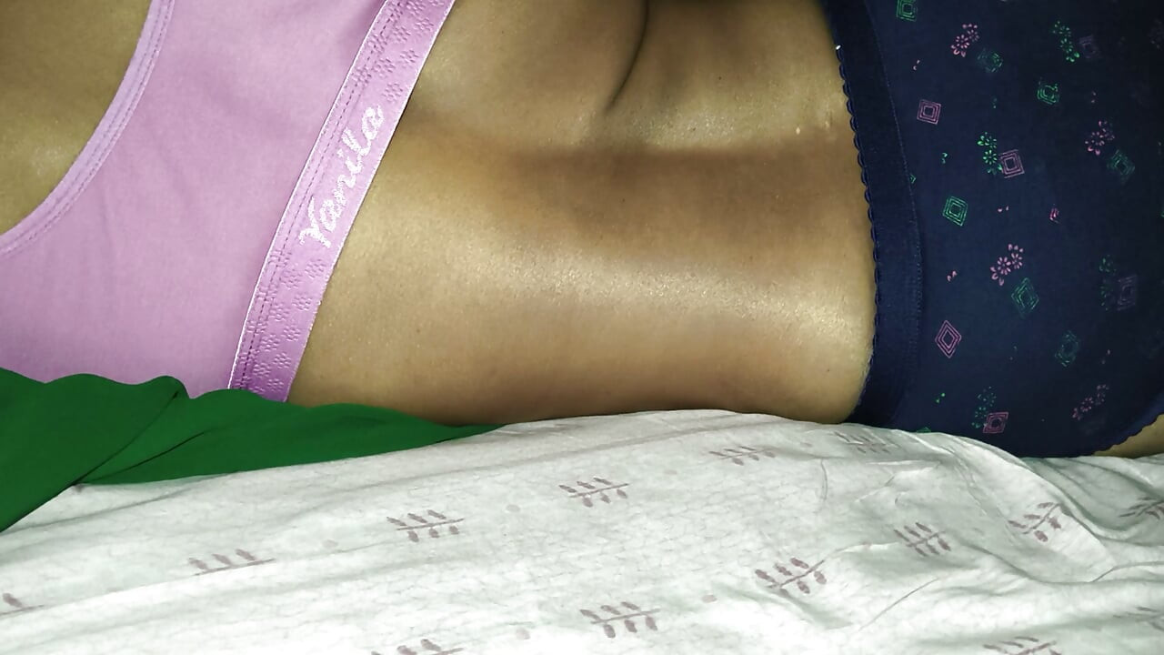 18+ desi indiyan skool garl ki choot ki haardakor seks vaayaral ememes, ganv ki skool garl ki gand seks kaugarl vaayaral vidiyo phul vidiyo