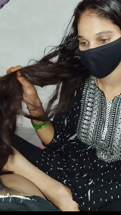 Sasur ne berahemi se bahu ko choda