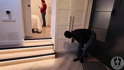 4K Masked Fucking Rubbing Pussies Each Other Orgasm
