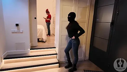 Video rekaman 4k lagi asik ngusap memek satu sama lain sampai orgasme