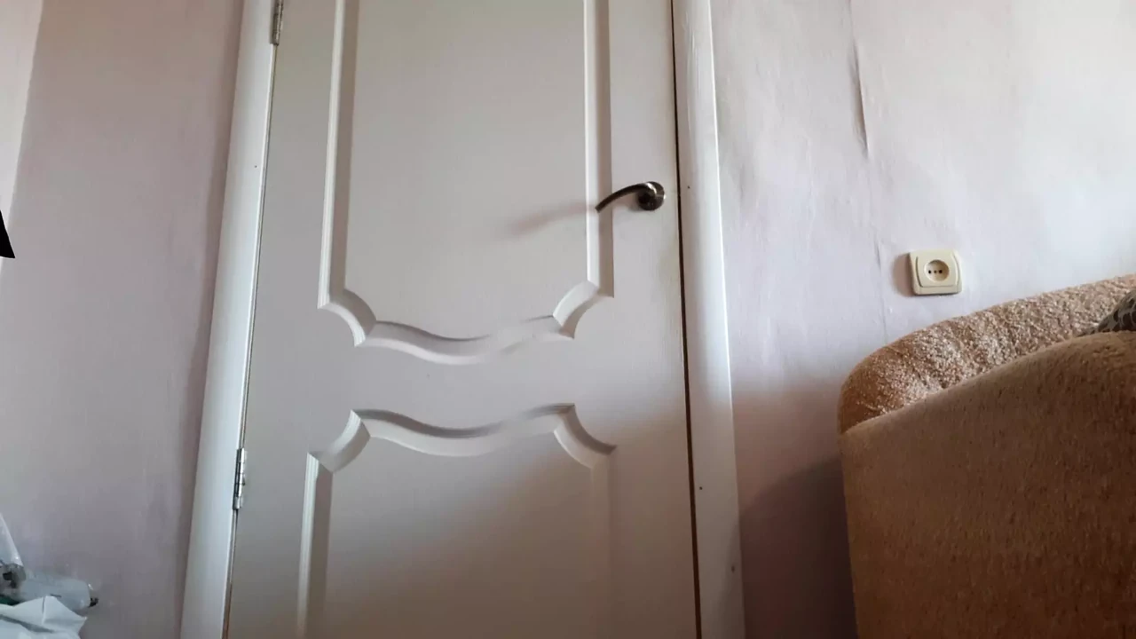My stepmother masturbates briskly in doggystyle pose
