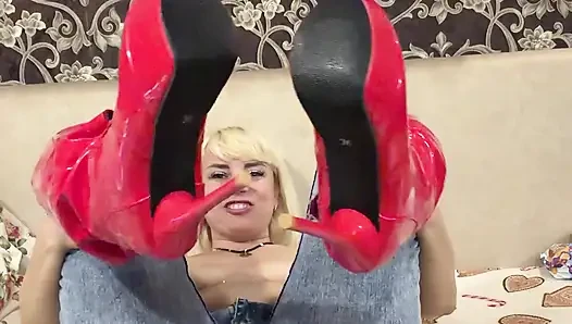 A Video with a Beautiful Blonde and a New Hairstyle! I'm Very Shameless and Brazen in Sex!