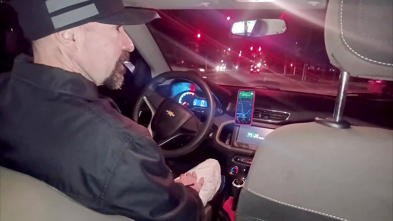 My Husband Doesn't Want to Have Sex with Me. I Took a Taxi Without Wearing Panties, and the Driver Asked to See My Pussy!