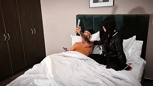 Oda Arkadaşimin Siki Vajinasi Yatmadan Önce Penisim Tarafindan Sikişiyor