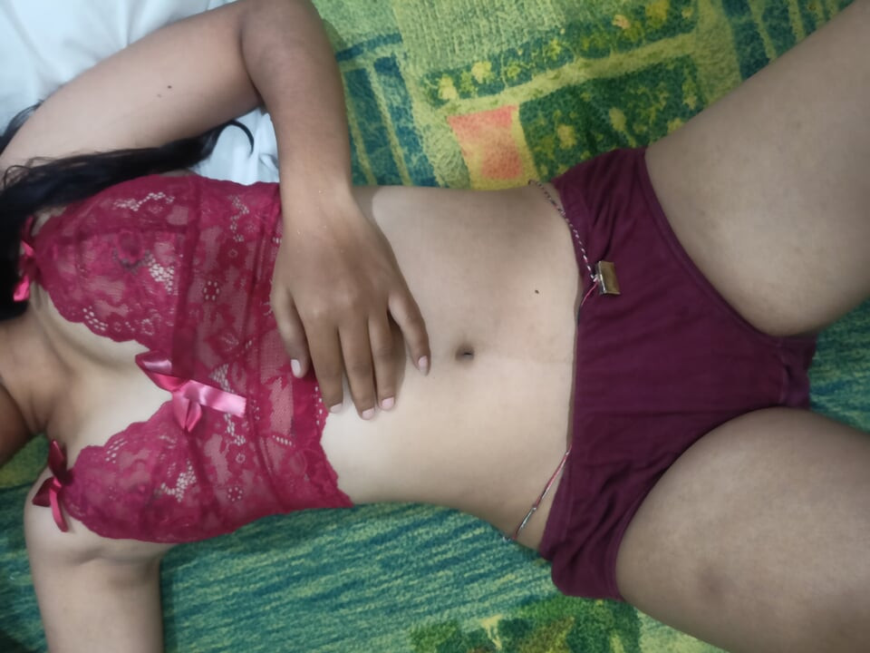 นักเรียนสาวในวิดีโอเย็ดไวรัล mms