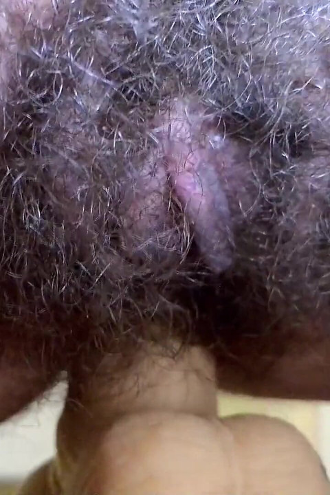 เย็ดตูดด้วยดิลโด้ใหญ่โคลสอัพ