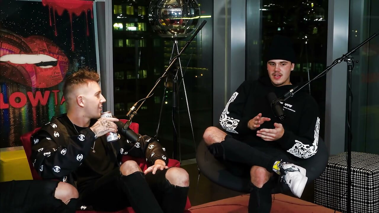 Brad Sousa Pergunta pro Jake Paul Como é o Gosto do Pau Dele!! (drama da Tana Mongeau)