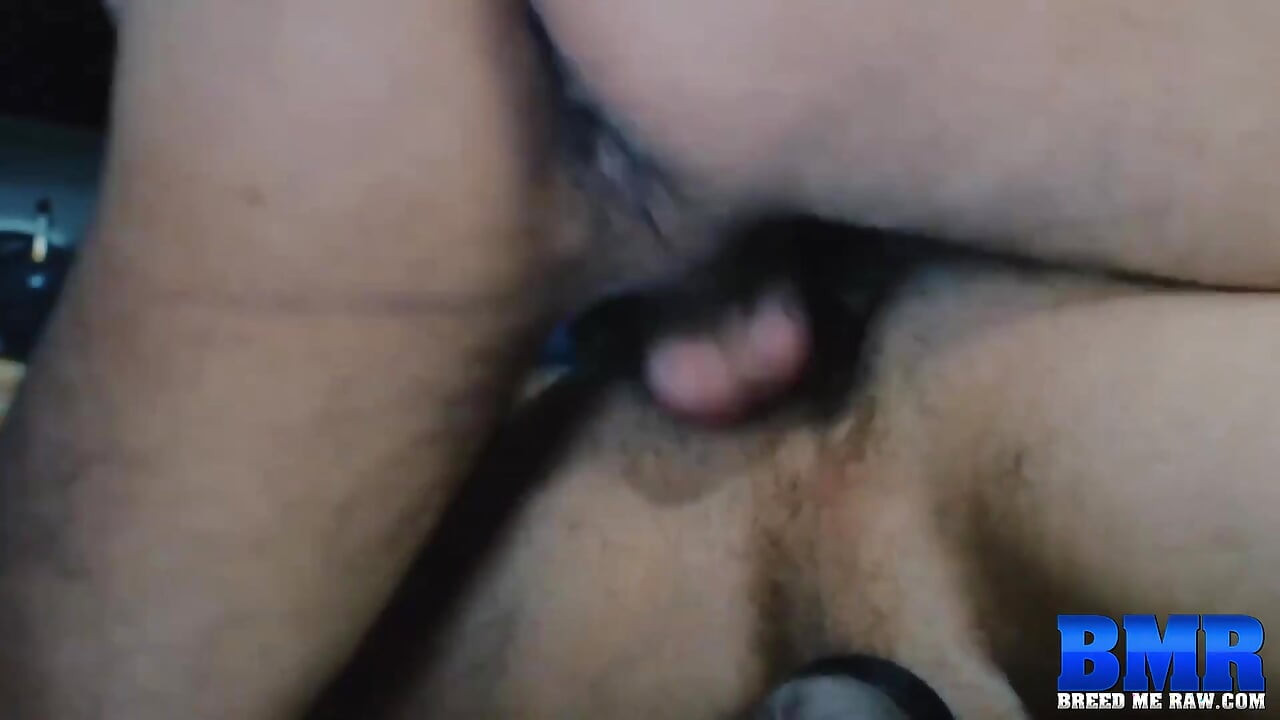 BREEDMERAW - Tattooed Top Xandrex breeds submissive bot