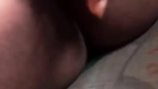 Üvey kız kardeşim xmas gününde anal ve amcığıyla ne yapıyor