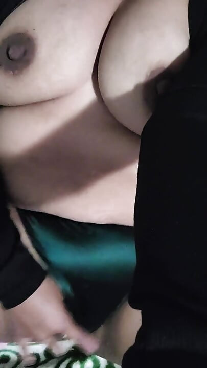 Mature Woman Masturbating Alone at Home