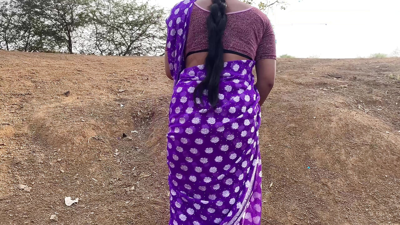 Desi Gaon ki Bhabhi xinh đẹp làm tình riêng tư ngoài trời đầy đủ âm thanh tiếng Hin-di Ấn Độ nóng bỏng cặp đôi rừng mms video