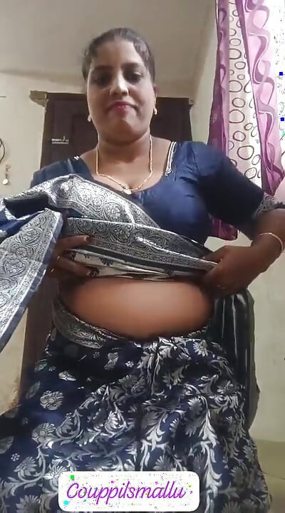 Your own aunty, shining in a saree