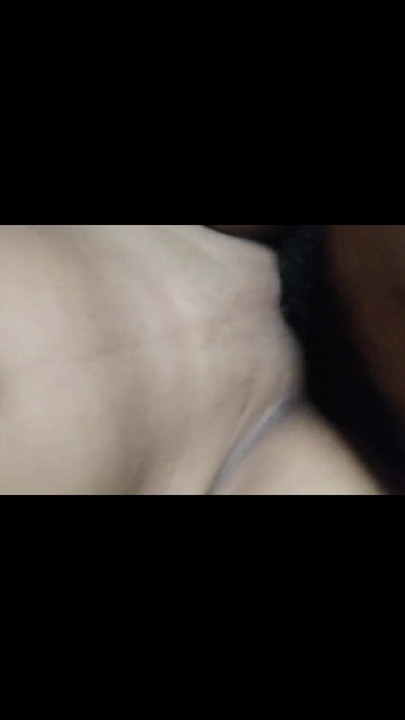 インドのセクシーな女の子が彼氏とセックス |クリップ2