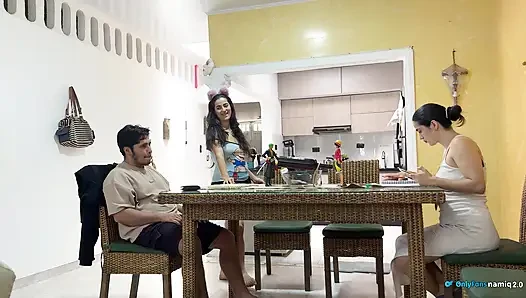 I fuck my girlfriend's daughter 18+ at the table while she doesn't see us!