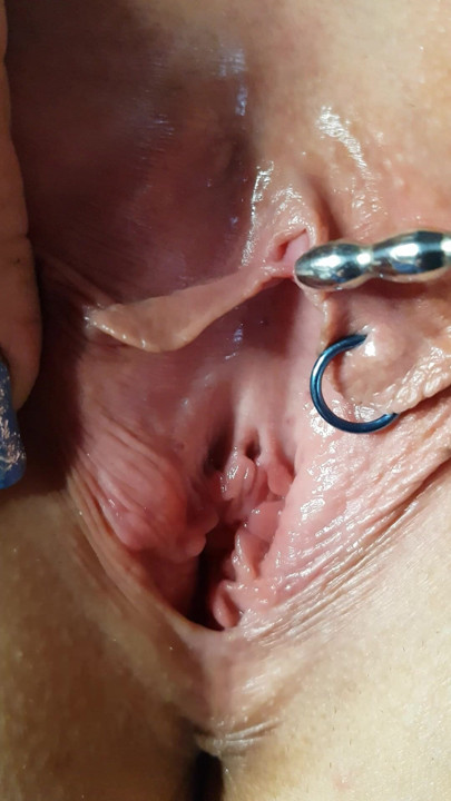 Playing with my urethra