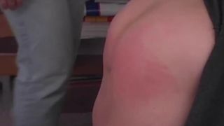 Spanking mit BBW-Arsch