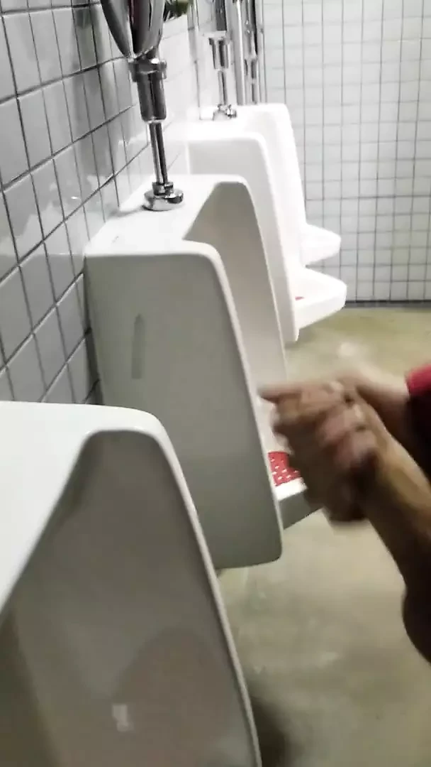 Johnholmesjunior flashing his monster cock in public mens vancouver park bathroom PT1