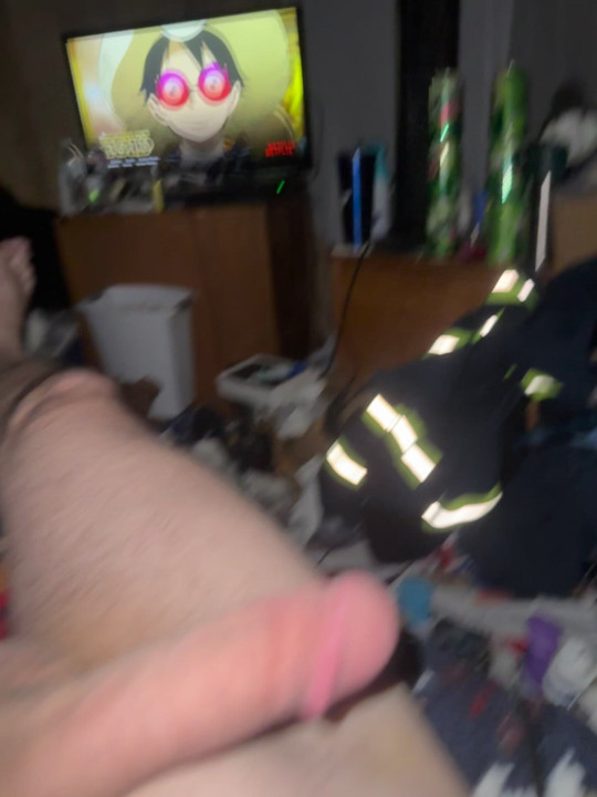 Me Jacking off cum shot