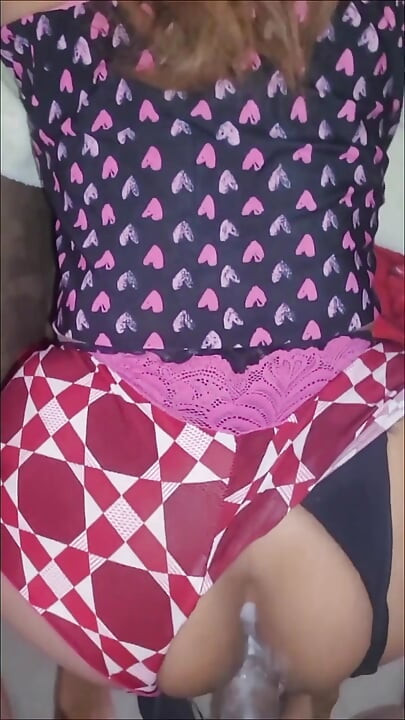 She knows how to do a really beautiful anal gap.