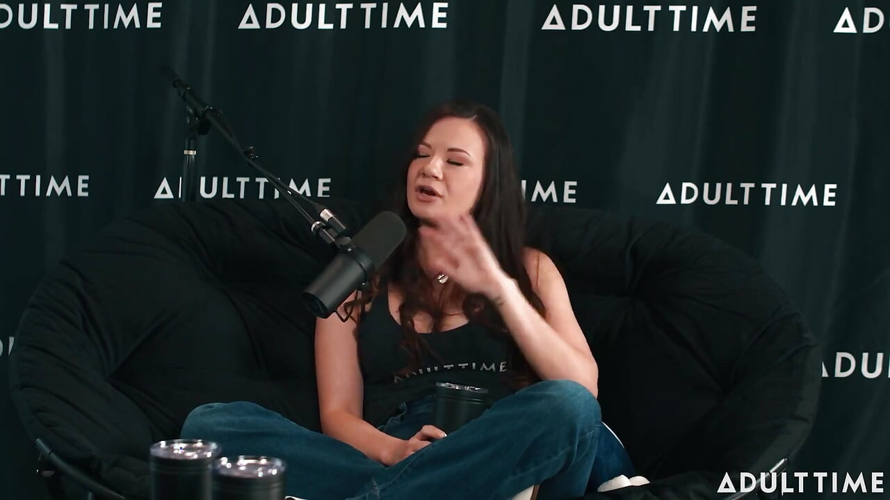Alison Rey ve Casey Calvert'in vücudu önemli, sürtük Eras ve Taylor Swift | Adult Time Podcast