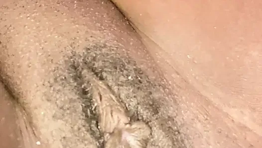 Memek hitamku yang cantik