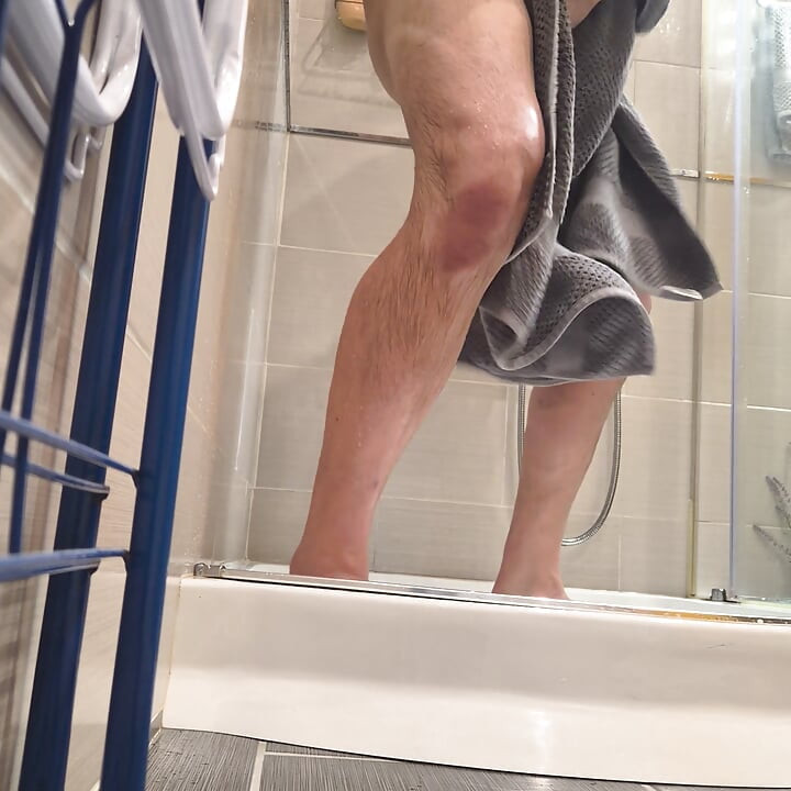 Guza kućni tuš pov amater jaja kurac penis izbliza