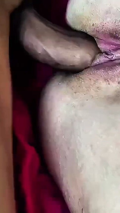 PT.1 Sem quere encontrei minha cunhada si tocando no quarto me ofereci para ajuda ela mas vacilei estava sem camisinha... | Clipe 1