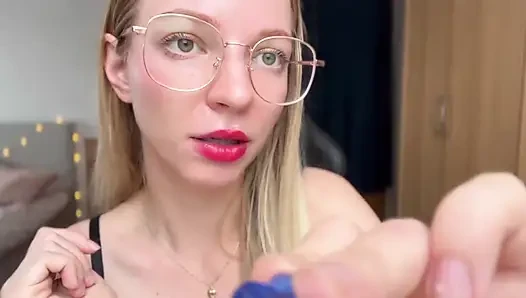 Ролевая игра ASMR, неуместное и грубое обращение